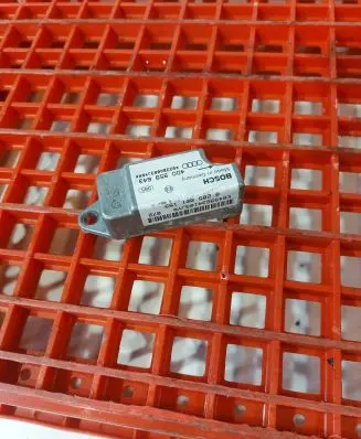Audi A8 S8 D2 4D Airbag deployment crash/impact sensor 4D0959643 023BA003JYRN