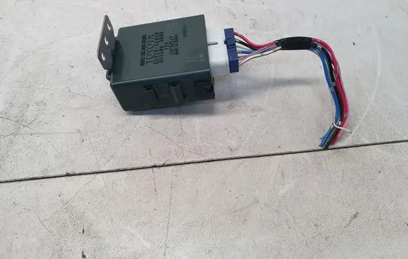 Lexus RX 330 - 350 - 400H Door central lock control unit/module 8597048020 0515003880