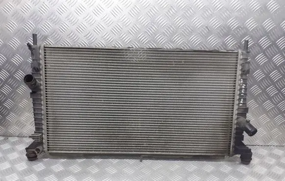Ford Focus Radiator set 