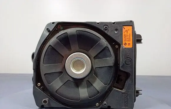 BMW 2 F44 Subwoofer speaker 2622665