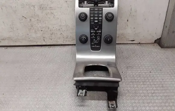 Volvo V50 Climate control unit 