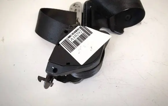 Citroen C3 Rear seatbelt 33015507