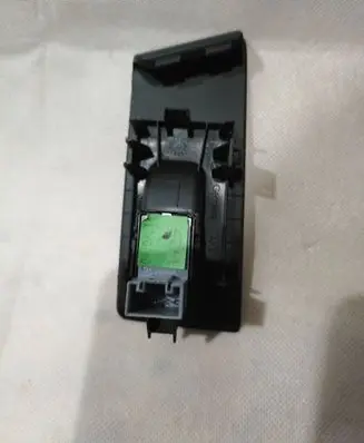 Volkswagen PASSAT B7 Electric window control switch 3AA868749