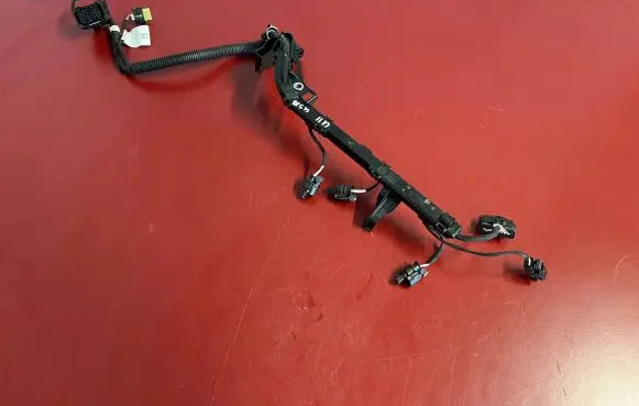 BMW X1 U11 Fuel injector wires 9844533 9844531