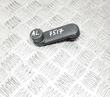 Renault Clio III Rear door window winding handle 