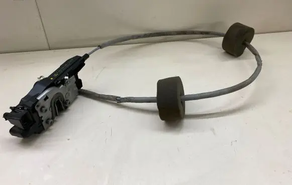 Mercedes-Benz V Class W447 Sliding door lock ZGS007 A4477301035