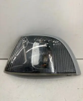 Volvo S40, V40 Front indicator light 30865998 30862523 149751