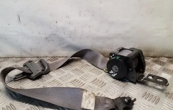 Jeep Grand Cherokee (WK) Front seatbelt 1CL64TRMAB