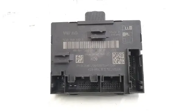 Audi TT TTS RS Mk3 8S Door control unit/module 5Q0959592E 5Q0959592B