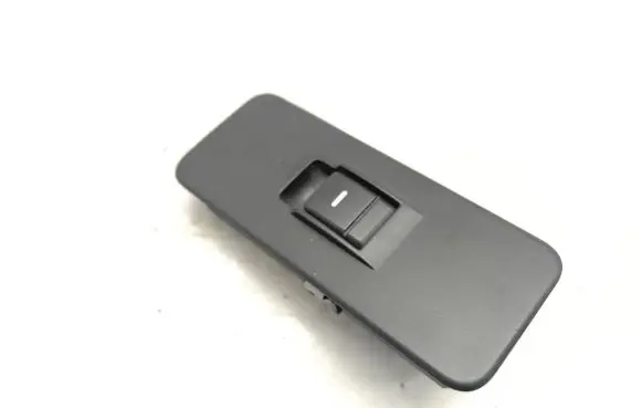 Land Rover Range Rover Sport L320 Electric window control switch YUD501070PVJ 060822