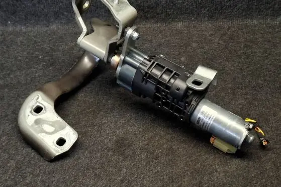 Audi A6 S6 C7 4G Tailgate/trunk/boot lift motor 4G9827851E 0390204122