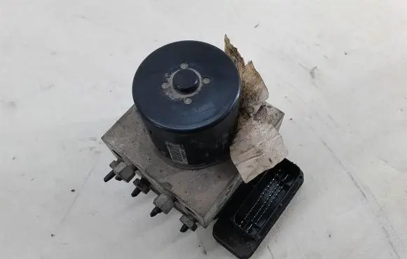 Opel Insignia A ABS Pump 22757649