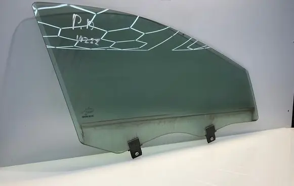 Mercedes-Benz S W221 Front door window glass four-door A2217200218 2217200218
