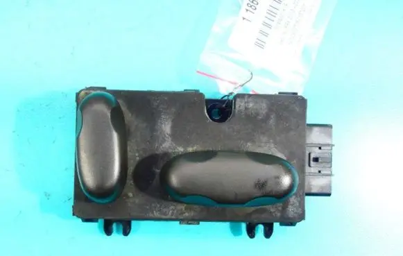 Cadillac SRX Seat control switch 12450264 IMPRK1186134