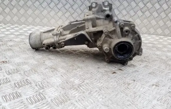 Mitsubishi Outlander Gearbox transfer box case 1067039 HB537