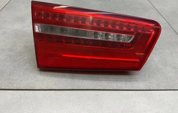 Audi A6 S6 C7 4G Tailgate rear/tail lights 4G9945093B