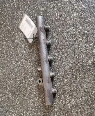 Ford Focus C-MAX Fuel main line pipe 9645689580