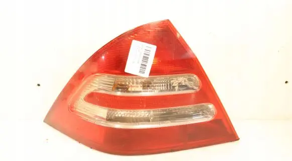 Mercedes-Benz C W203 Rear/tail lights 3311L