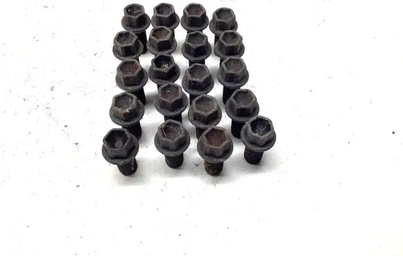 Mercedes-Benz E W212 Nuts/bolts 