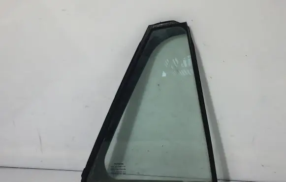 Toyota Avensis T270 Rear vent window glass 43R00048 DOT24M188AS2 6818805070