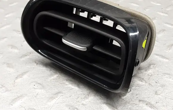 Toyota Yaris XP210 Dashboard side air vent grill/cover trim 55650K0040 55650K0070 55650K0050