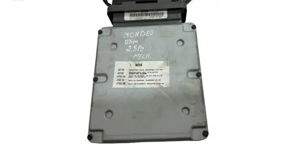 Ford Mondeo Mk III Engine control unit/module 3903856 4116173