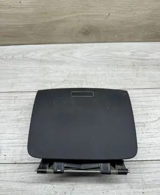 Volkswagen Touareg II Glove box 7P6857922