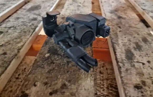 Renault Laguna III Turbo solenoid valve