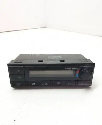 Nissan X-Trail T30 Climate control unit 275008H702 3J05234700