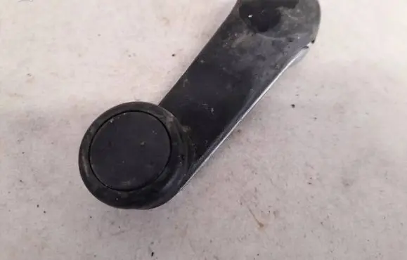 Audi 80 90 B3 Front door window winding handle 