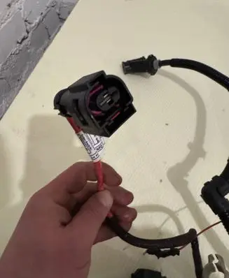 BMW X1 F48 F49 Positive cable (battery) 8654632 50154691 620209112