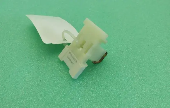 Sun visor clip/hook/bracket