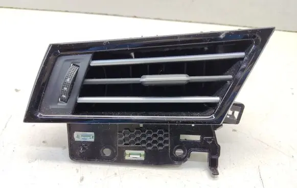 Volkswagen PASSAT B8 Dashboard side air vent grill/cover trim 3G1819701D 09258005 09258001