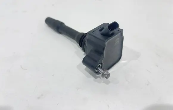 BMW 2 F46 High voltage ignition coil 8643360