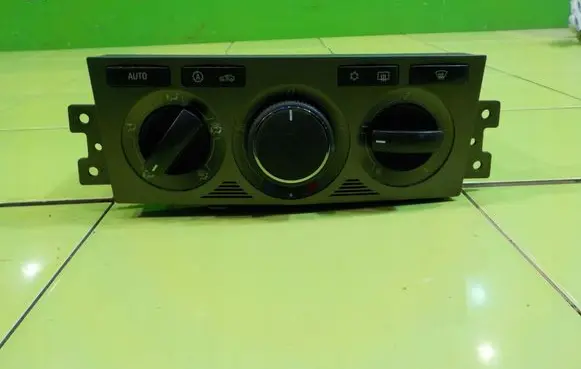 Opel Antara Other switches/knobs/shifts WP102