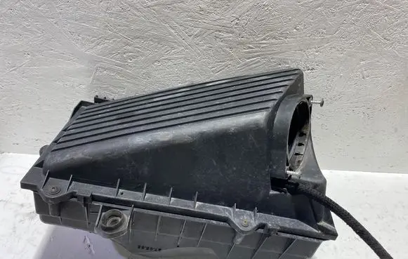 Volkswagen Golf IV Mass air flow meter 0986280202 1J0129607