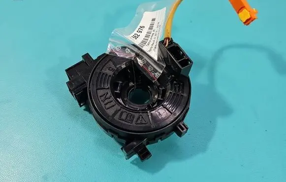 Toyota RAV 4 (XA40) Airbag slip ring squib (SRS ring) 1210075E614 IMPRK1562976
