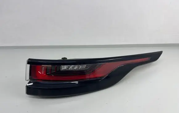 Land Rover Range Rover Velar Rear/tail lights 