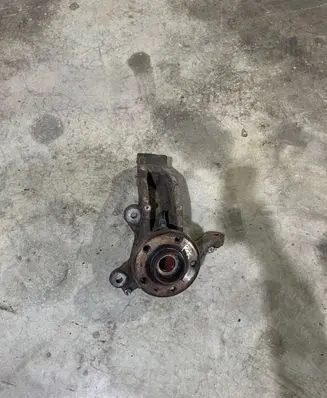 Volvo XC60 Front wheel hub