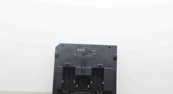 Audi A3 S3 8V Central body control module 5Q0937084AE