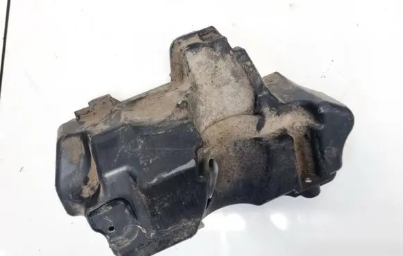 Nissan Qashqai Engine cover (trim) 8200549100