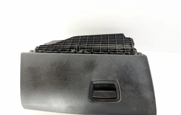 BMW 5 F10 F11 Glove box set 9166683