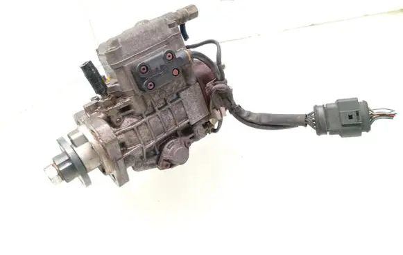 Skoda Fabia Mk1 (6Y) Fuel injection high pressure pump 038130107B