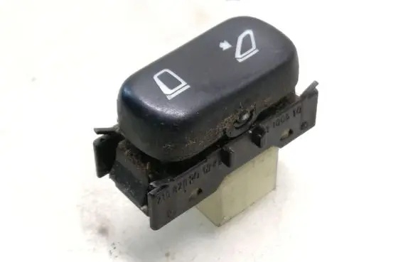 Mercedes-Benz C W202 Wing mirror switch 2108202010 03100510