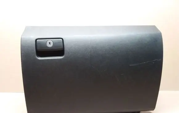 Toyota Avensis T270 Glove box 5555005090