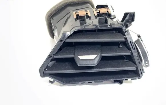 BMW 3 G20 G21 Dashboard side air vent grill/cover trim 6848618