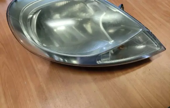 Renault Trafic II (X83) Headlight/headlamp 8200701356 93859830 89313980