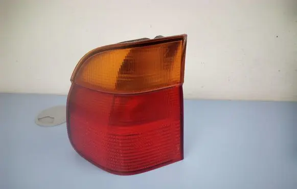 BMW 5 E39 Rear/tail lights 8371324 393440