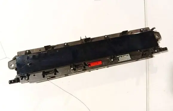Renault Scenic II - Grand scenic II Speedometer (instrument cluster) 8200461295 281133533