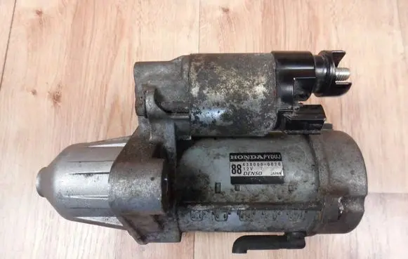 Honda CR-V Starter motor 4380000070